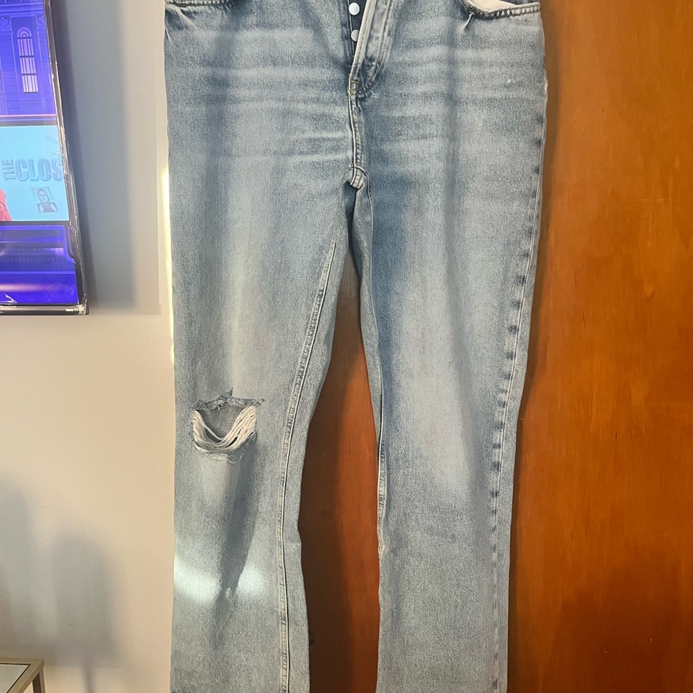 H&M Women's Light Blue Distressed Jeans